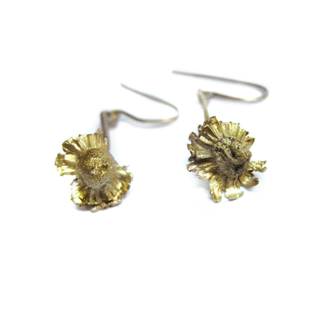 Ohrschmuck als Kamille in Gelbgold